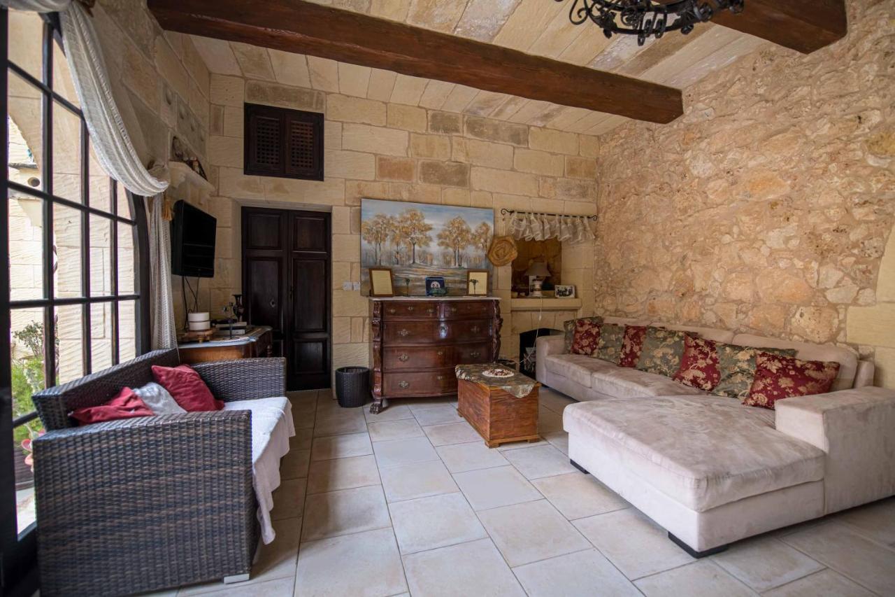 Ta' Kullarina Farmhouse With Private Pool In Island Of Gozo Villa Zebbug  Exterior photo